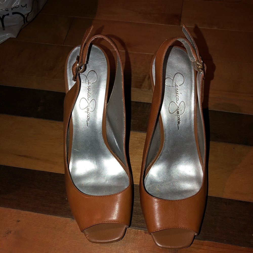 Women’s nude heels